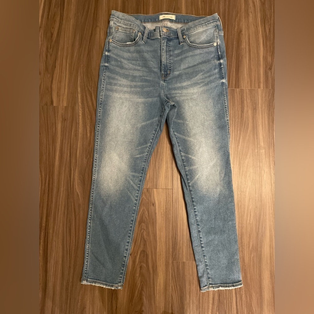 Madewell 10’’ high rise skinny crop jeans size 31